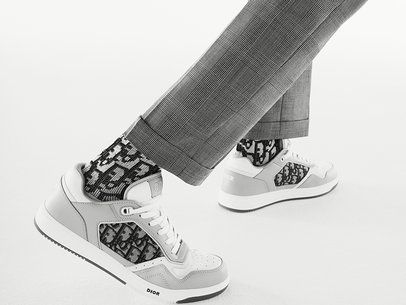 ديور تأخذ البذلات الرسمية إلى مستوى جديد مفعم بالعصرية مع مجموعة MODERN TAILORING